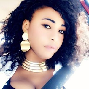 Meet your Posher, Smith